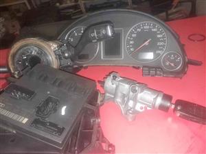 B6 AUDI A4 1.8T LOCK SET