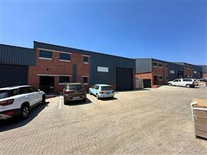 HI-TECH Industrial Unit to Let at Pendulum Industrial Park in MIDRAND!