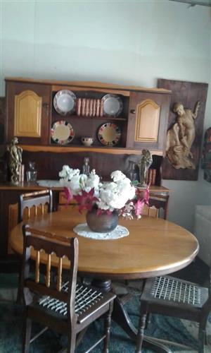 Full diningroom yello and Imbuja with sideboard and dresser 