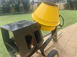 Concrete Mixer 350L Diesel