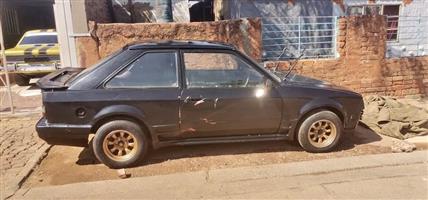 Ford escort xr3 stripping for spares or complete