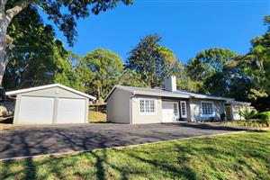 Townhouse For Sale in Kloof