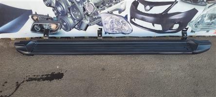 2025 ISUZU D-MAX DOUBLE CAB SIDE STEP LEFT SIDE FOR SALE. IN PRISTINE CONDITION