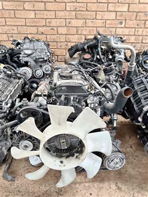 MITSUBISHI COLT 4G64 ENGINES FOR SALE