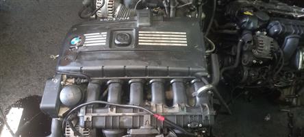 ASSORTED BMW E90 ENGINES FOR SALE