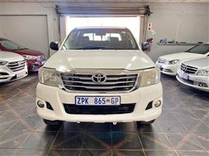 2010 TOYOTA HILUX 2.5 D-4D SRX DOUBLE -CAB 4×4, Manual, Diese
