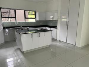 Apartment For Sale in Palm Lakes Estates