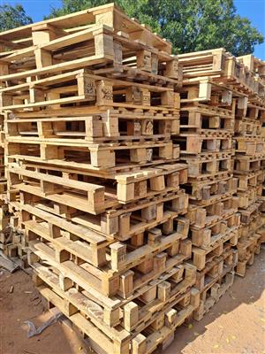 Clean Used Wooden Pallets for sale!!