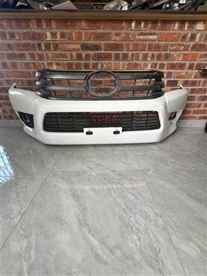 Toyota Hilux GD6 bumper