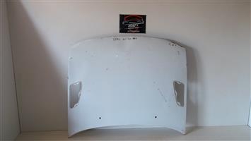 Opel Astra H Bonnet