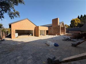 House For Sale in Atholl