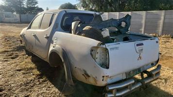 Mitsubishi Triton 3.2