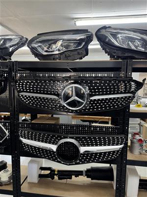 Mercedes Benz Main Grilles