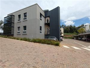 Fantastic A grade offices to let in Strubensvalley at a reduced price!