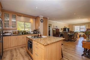 Prime Family Home in Kenridge