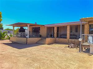 House For Sale in Abbotsdale