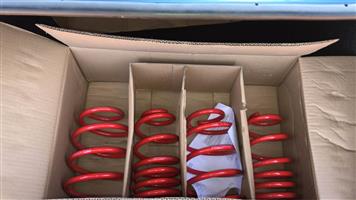Maxtrac lowering springs for honda jazz or honda Brio
