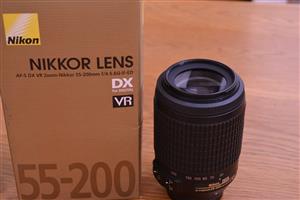 Nikon lens 55-200mm f/4-5.6 VR DX