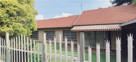 Family house for sale in New Bethal East