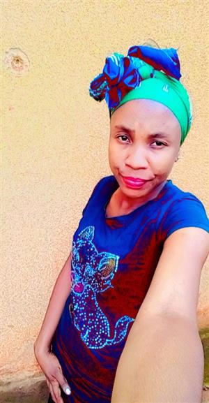 Maid, nanny, cleaner from Zimbabwe with refs seeking live in or live out work 