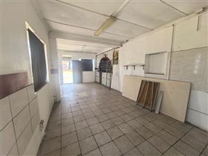 Mixed Use Rental Monthly in Swartkops