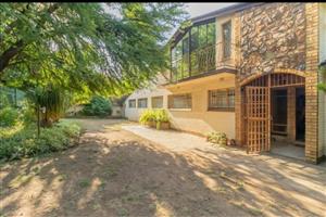 House For Sale in Parkhill Gardens