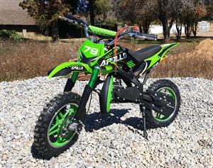 BRAND NEW 50cc DIRT BIKES FOR KIDS  FOR SALE 