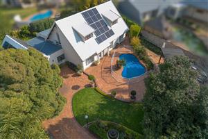 House For Sale in Van Riebeeck Park
