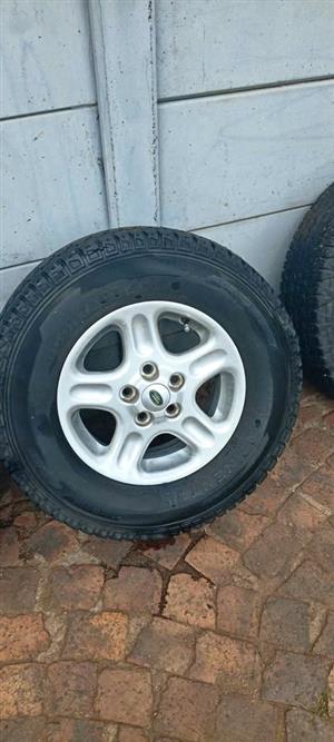 Landrover mags for sale