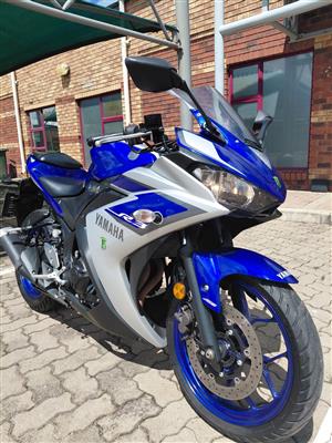 Yamaha -R3