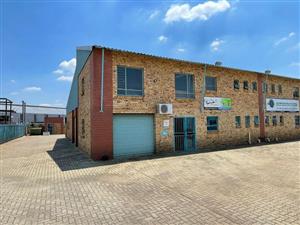 Factory / Warehouse With 2 Large Roller Shutter Doors To Let In Hennopspark In Centurion!
